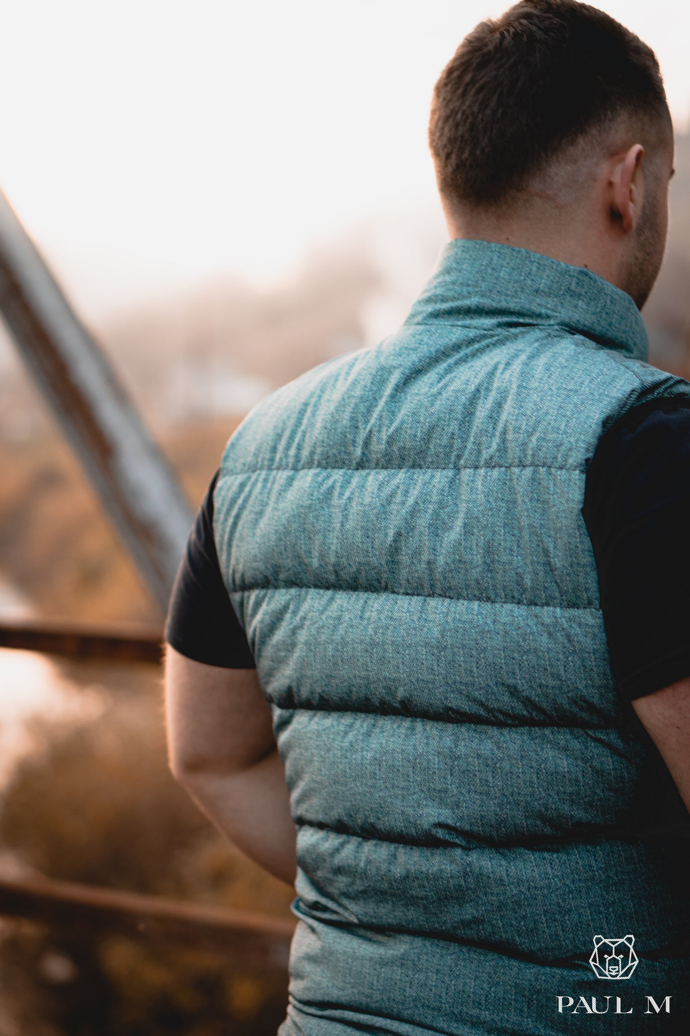 Vesta bleumarin cu puf / Navy blue down vest