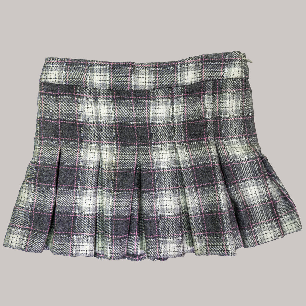 Fusta gri / Gray skirt